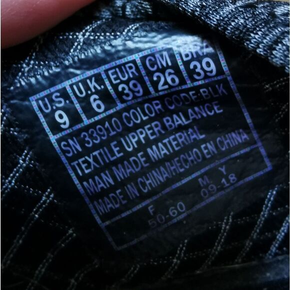 Skechers Bob's women's size 9 - Picture 3 of 6